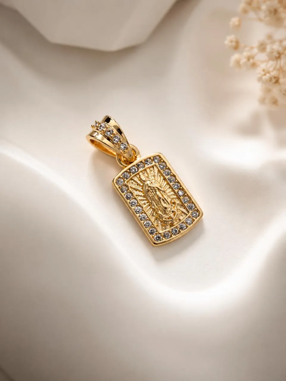 Dije Rectangular de la Virgen de Guadalupe — imagen 1