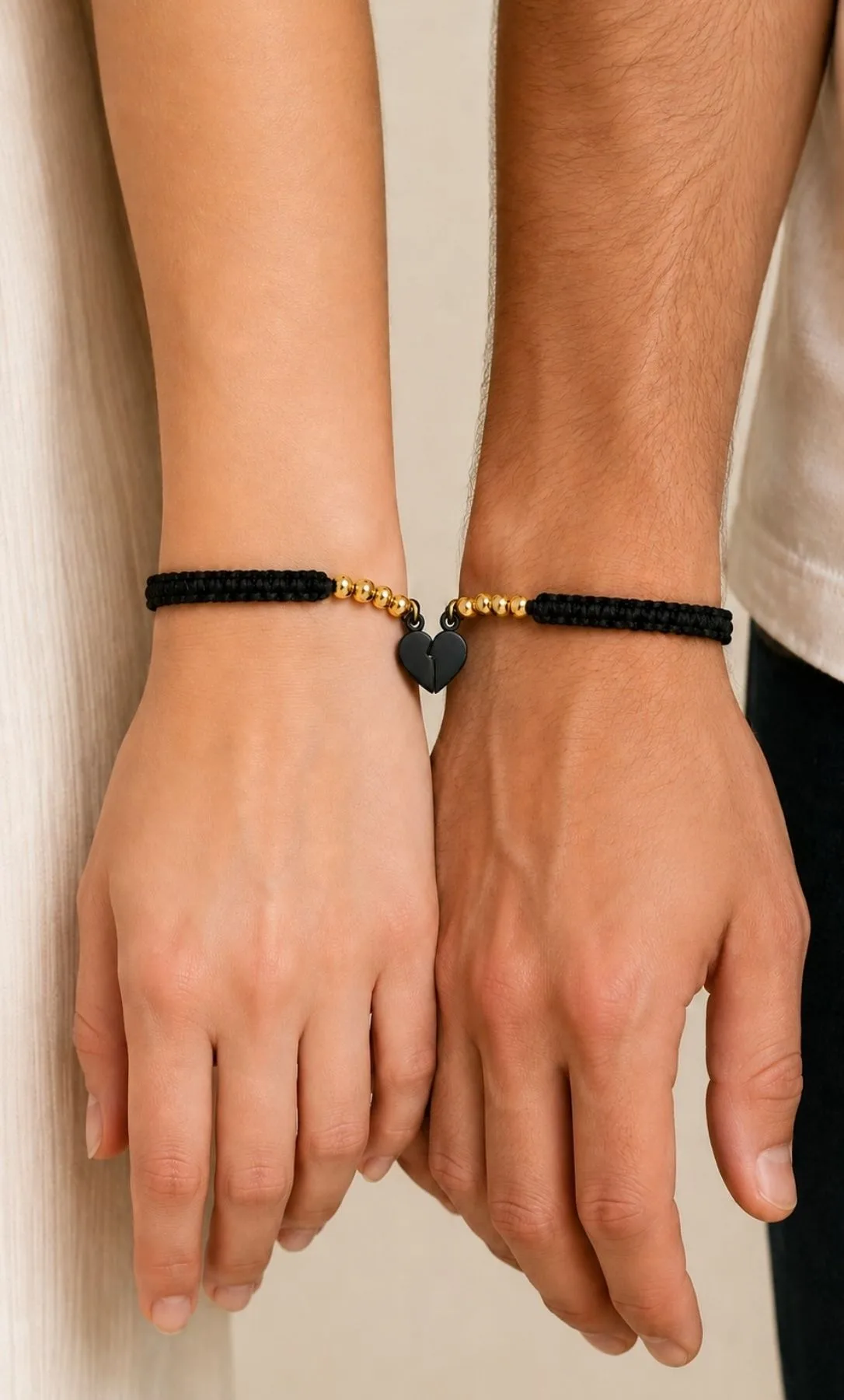 Pulseras Tejidas de Pareja “Un Solo Corazón” — imagen 1